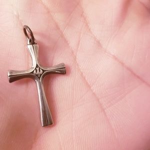 Retired James Avery Serenity Cross